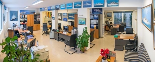 (For Sale) Commercial Office || Piraias/Piraeus - 100 Sq.m, 250.000€ 