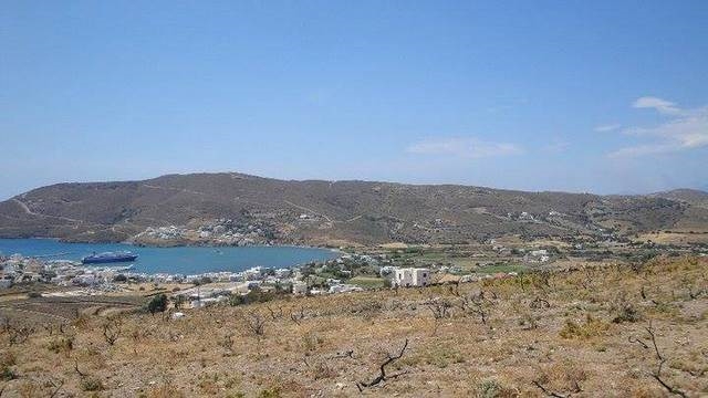 (For Sale) Land Agricultural Land  || Cyclades/Andros-Hydrousa - 14.500Sq.m, 500.000€ 