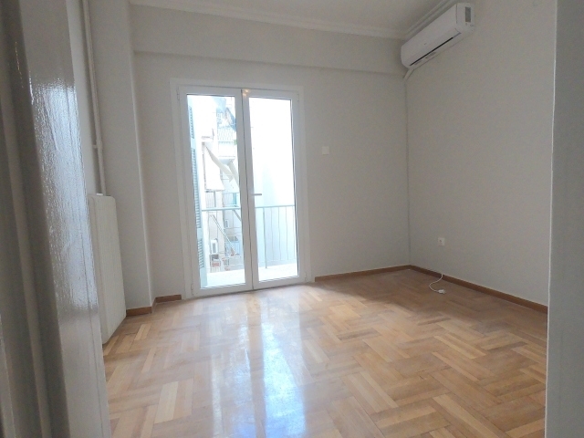 (For Sale) Residential Apartment || Athens Center/Athens - 28 Sq.m, 1 Bedrooms, 85.000€ 