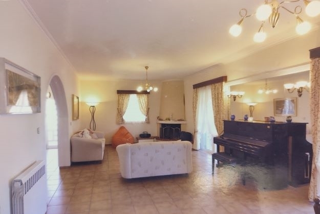 (For Sale) Residential Villa || Argolida/Ermioni - 400 Sq.m, 5 Bedrooms, 720.000€ 