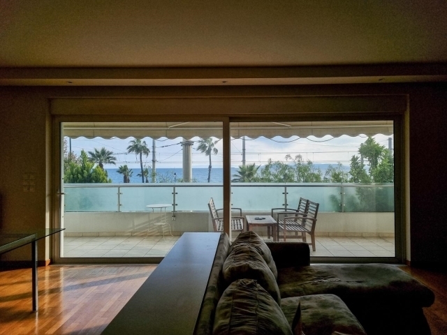 (For Sale) Residential Apartment || Athens South/Palaio Faliro - 120 Sq.m, 2 Bedrooms, 780.000€ 