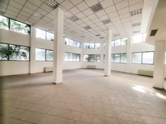 (For Sale) Commercial Building || Piraias/Piraeus - 3.393 Sq.m, 4.500.000€ 